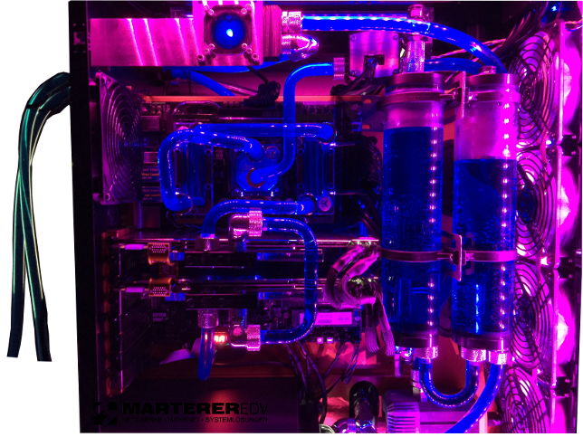 M8_offen_zweifarbig_klein